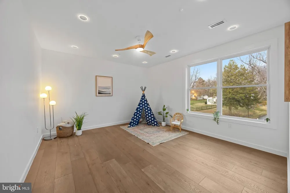 414 BAY DRIVE Stevensville, MD 21666