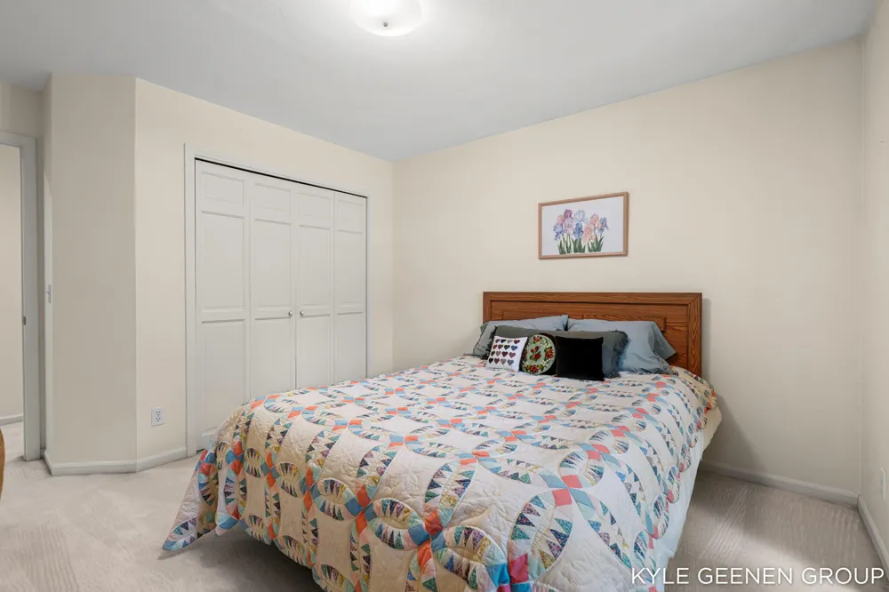 13469 Redbird Lane Grand Haven, MI 49417