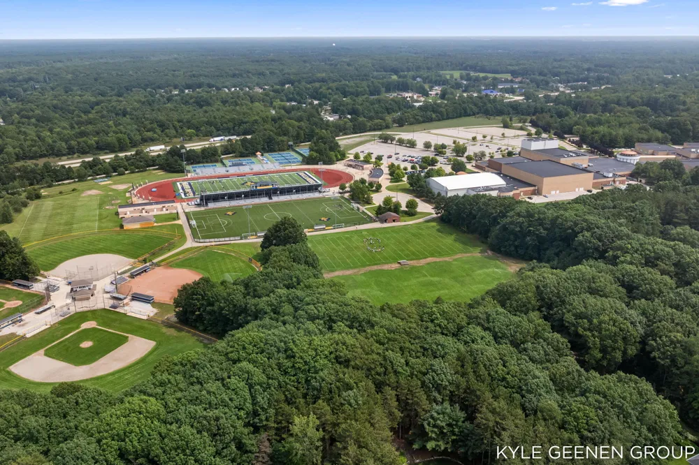 13469 Redbird Lane Grand Haven, MI 49417