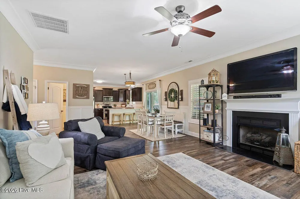 213 Willa'S Court Holly Ridge, NC 28445