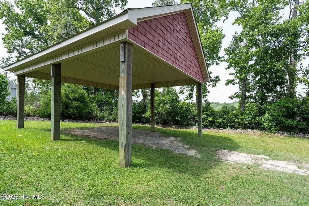213 Willa'S Court Holly Ridge, NC 28445