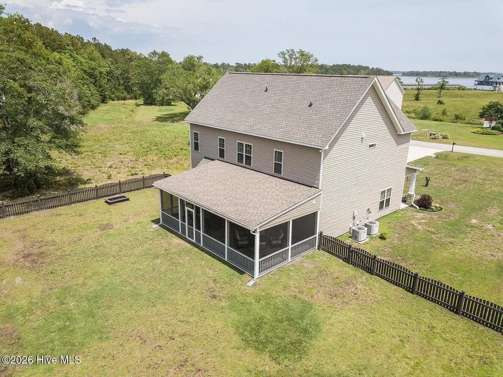 213 Willa'S Court Holly Ridge, NC 28445
