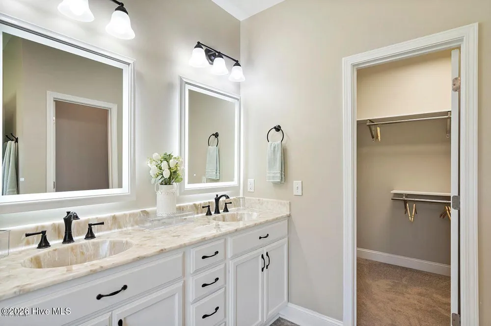 213 Willa'S Court Holly Ridge, NC 28445