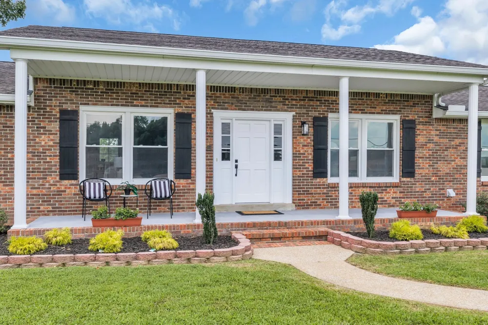 2151 Abiff Rd Burns, TN 37029