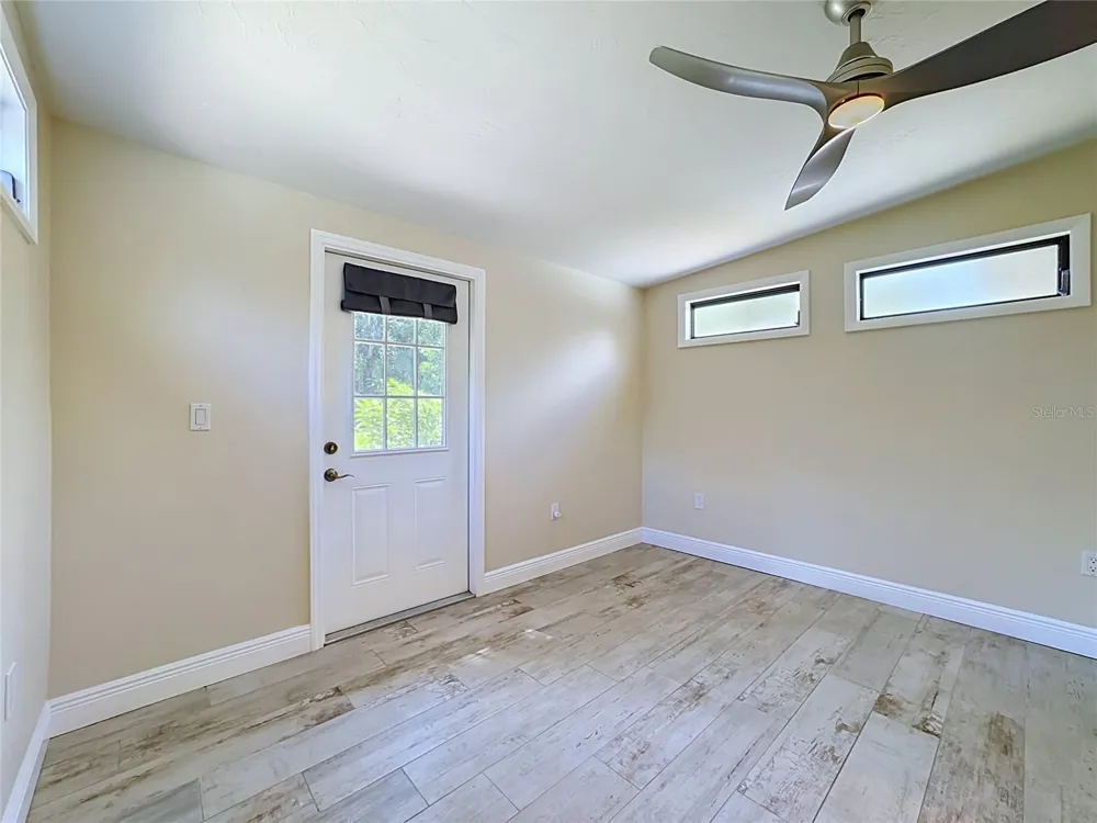 2212 VINSON AVENUE Sarasota, FL 34232