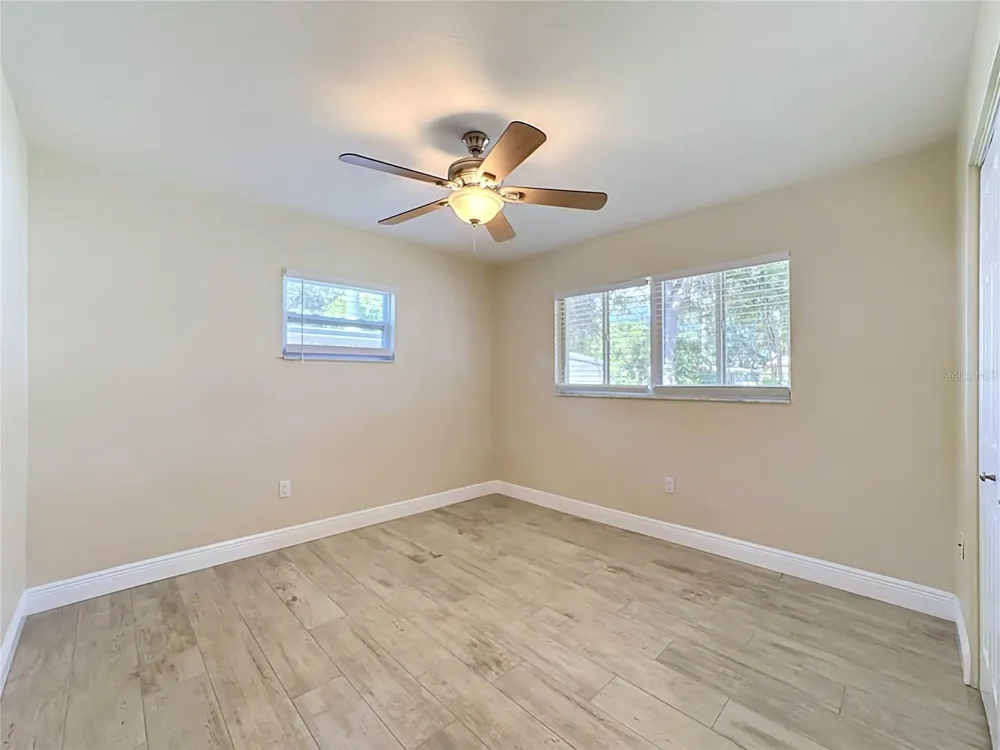 2212 VINSON AVENUE Sarasota, FL 34232