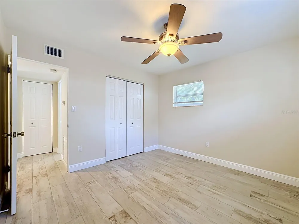 2212 VINSON AVENUE Sarasota, FL 34232