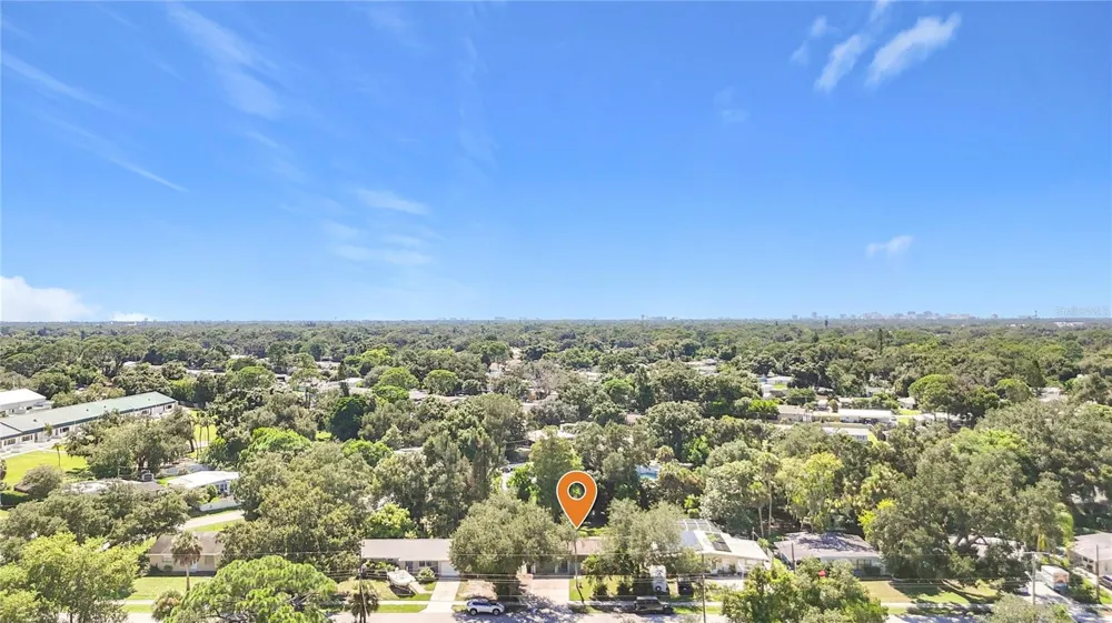 2212 VINSON AVENUE Sarasota, FL 34232