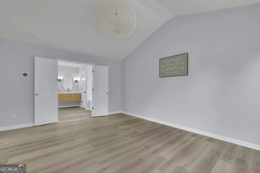 552 Glen Level CIR Sugar Hill, GA 30518