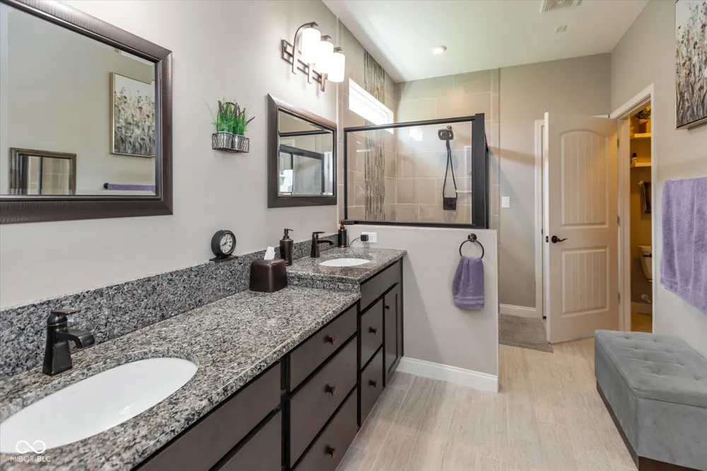 6304 W Cedar Chase Drive McCordsville, IN 46055