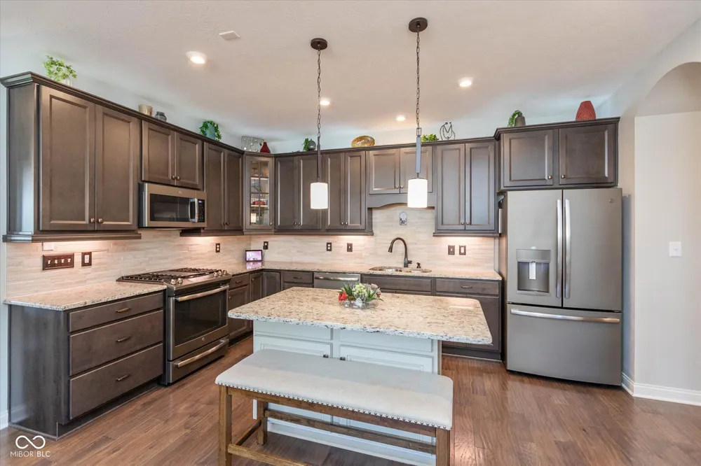 6304 W Cedar Chase Drive McCordsville, IN 46055