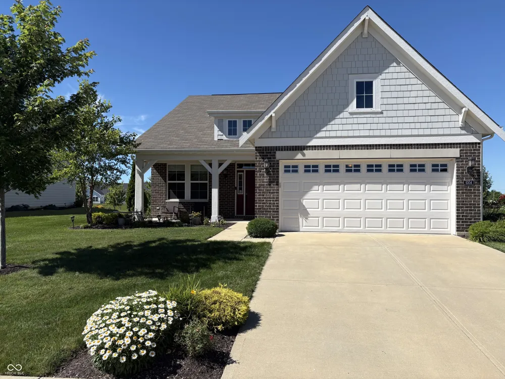 6304 W Cedar Chase Drive McCordsville, IN 46055