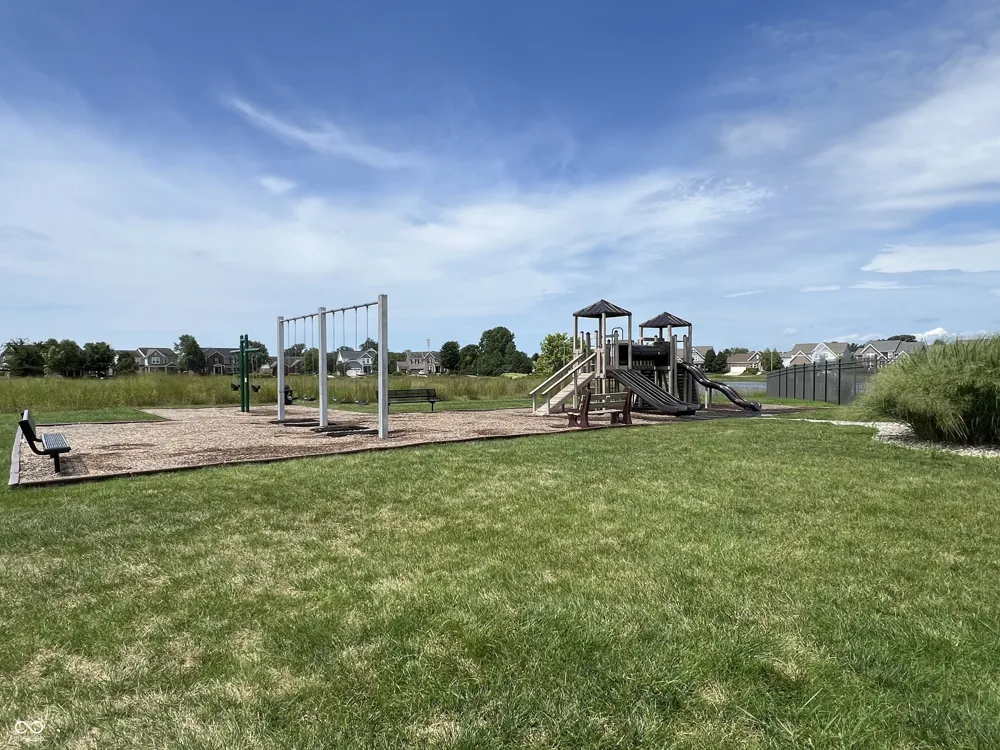 6304 W Cedar Chase Drive McCordsville, IN 46055