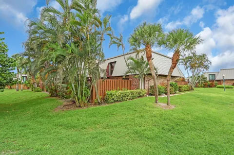 1420 OCEAN WAY #7D