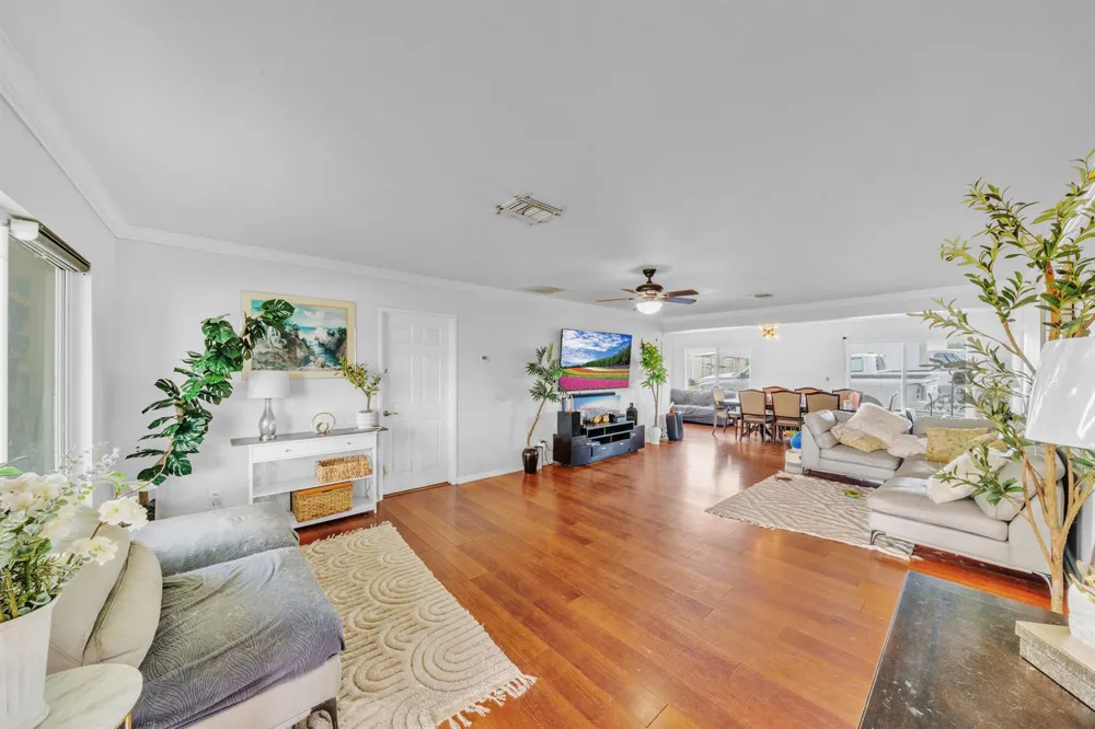 1510 CREST DRIVE Lake Worth, FL 33461