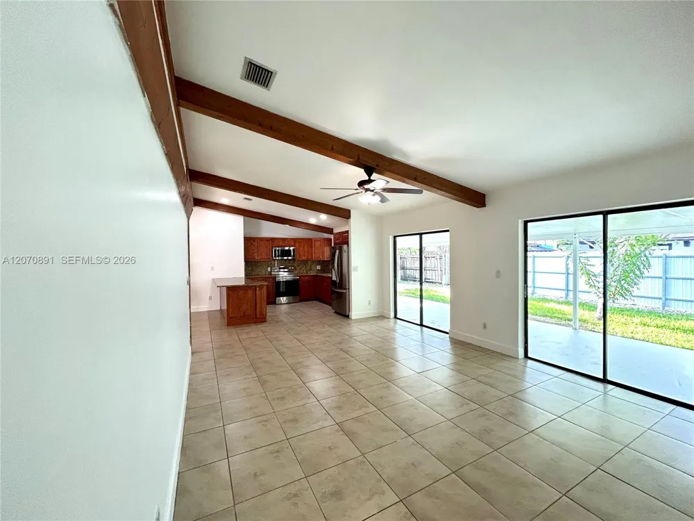 13971 SW 112th St #13971 Miami, FL 33186
