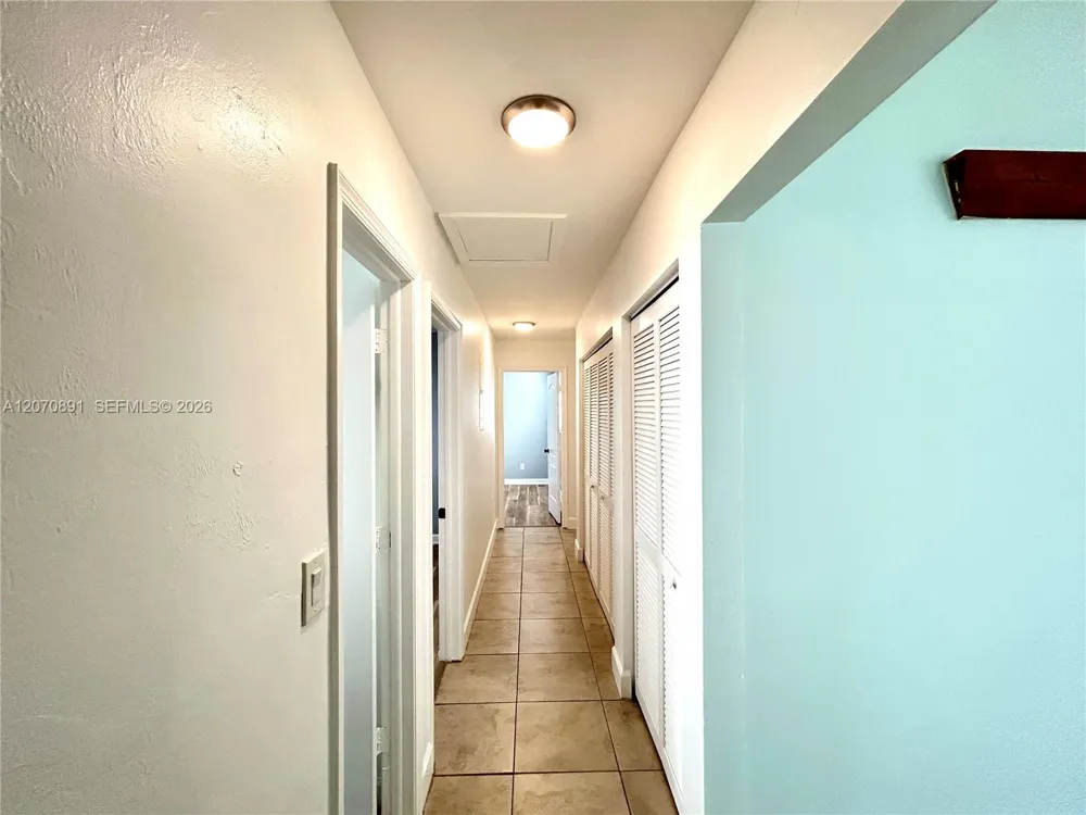 13971 SW 112th St #13971 Miami, FL 33186