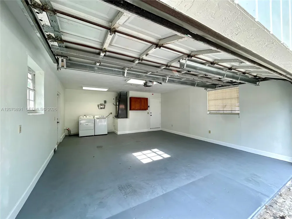 13971 SW 112th St #13971 Miami, FL 33186