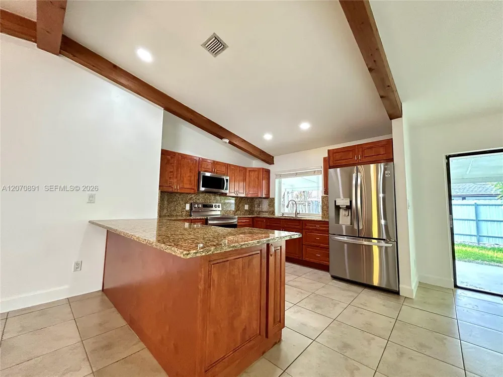 13971 SW 112th St #13971 Miami, FL 33186