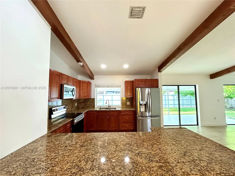 13971 SW 112th St #13971 Miami, FL 33186