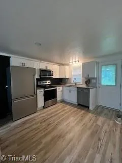 1304 W Ridge Street Ramseur, NC 27316