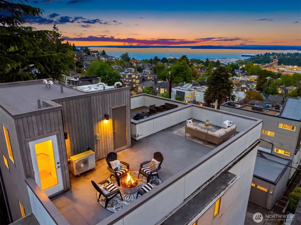 1935 B 7th Avenue W Seattle, WA 98119