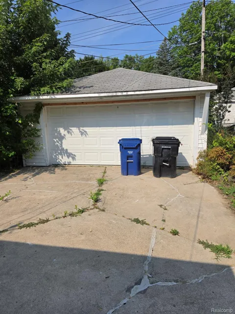 18663 Lexington