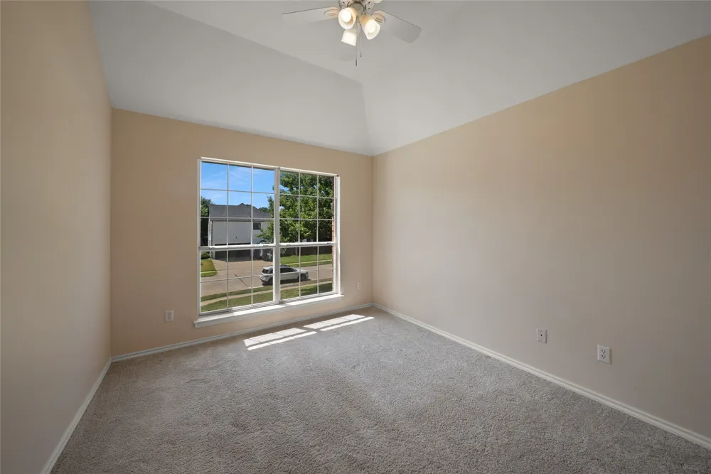 275 Meadowside Drive Keller, TX 76248