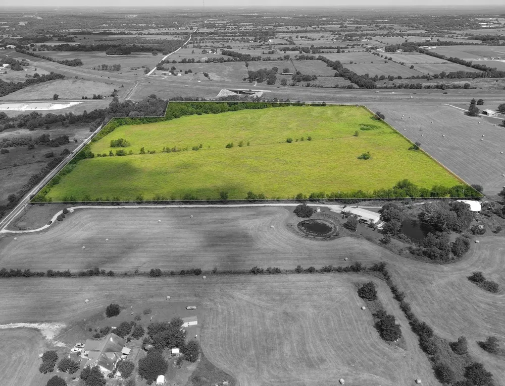 Century Farms Road Burton, TX 77835