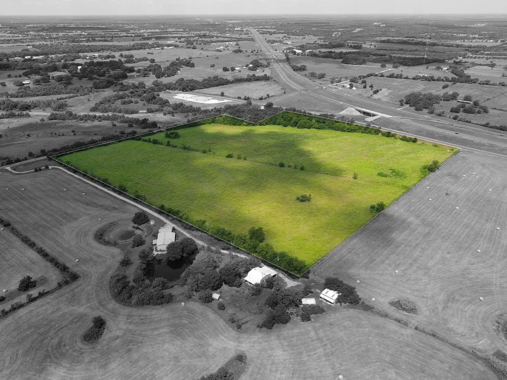Century Farms Road Burton, TX 77835