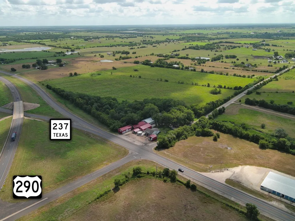 Century Farms Road Burton, TX 77835
