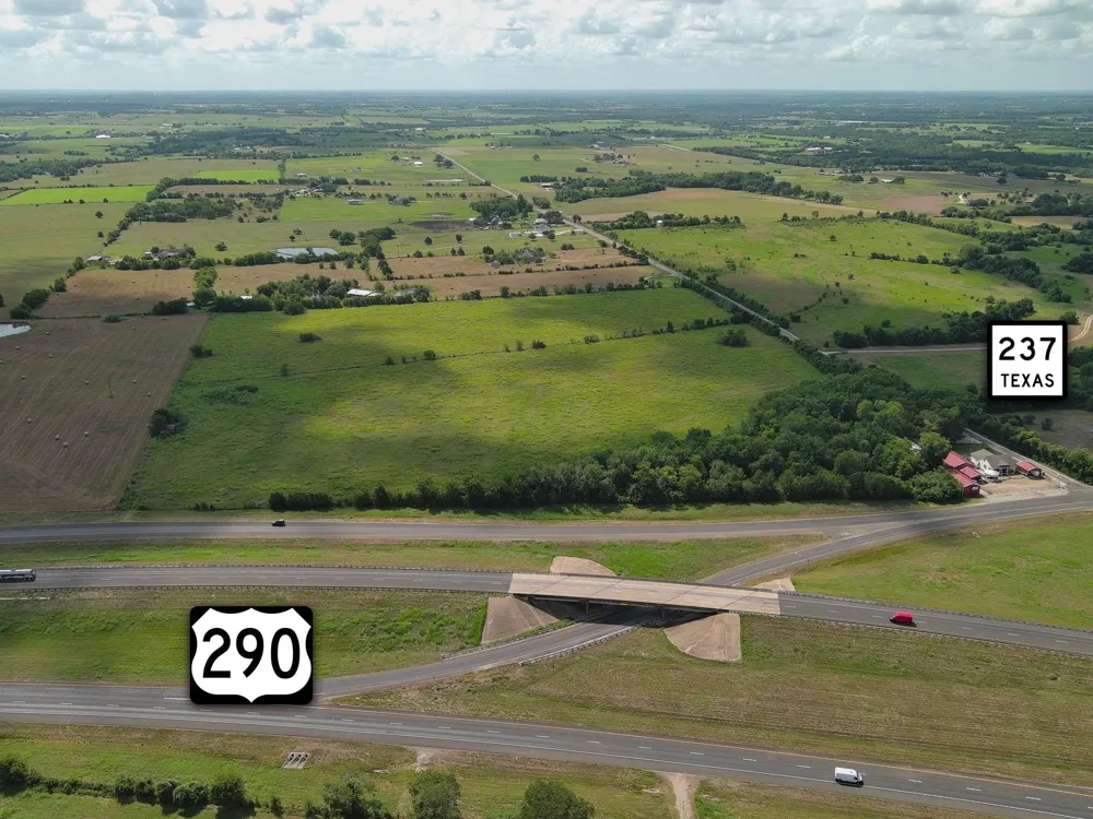 Century Farms Road Burton, TX 77835