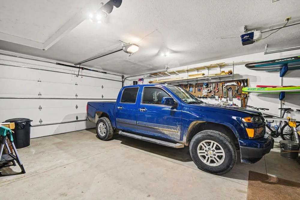 66055 South Drive Cassopolis, MI 49031