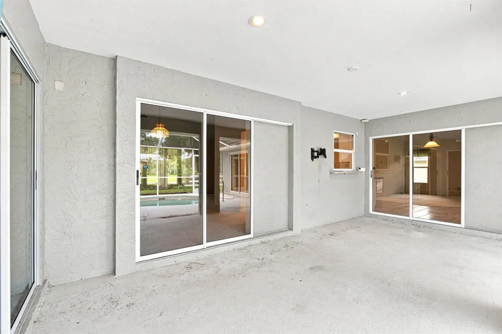 6512 FLORA WAY Fort Pierce, FL 34951