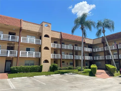 9300 Sunrise Lakes Boulevard #303