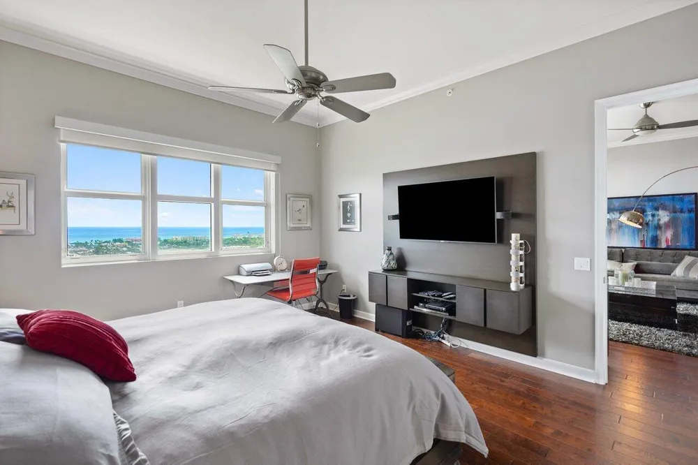 2640 Lake Shore Drive #2609 Riviera Beach, FL 33404