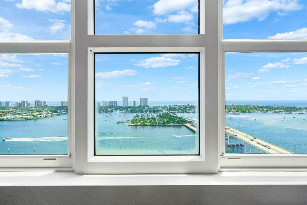 2640 Lake Shore Drive #2609 Riviera Beach, FL 33404