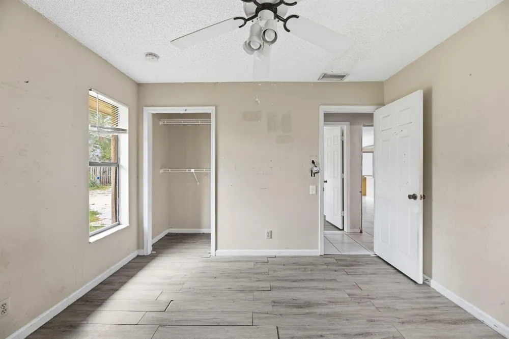 13581 Columbine Avenue Wellington, FL 33414