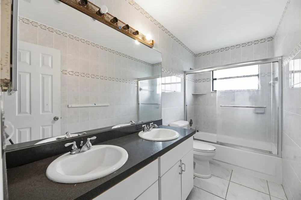 13581 Columbine Avenue Wellington, FL 33414
