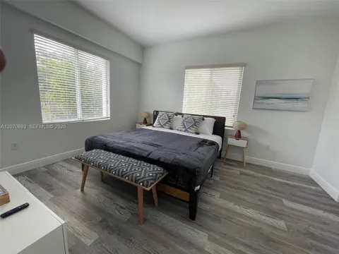 29 Oviedo Ave #2