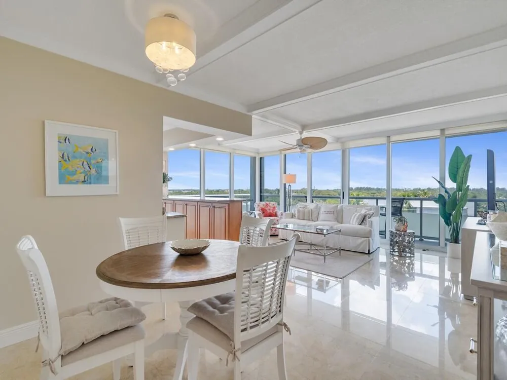 3554 OCEAN DRIVE #501S Vero Beach, FL 32963