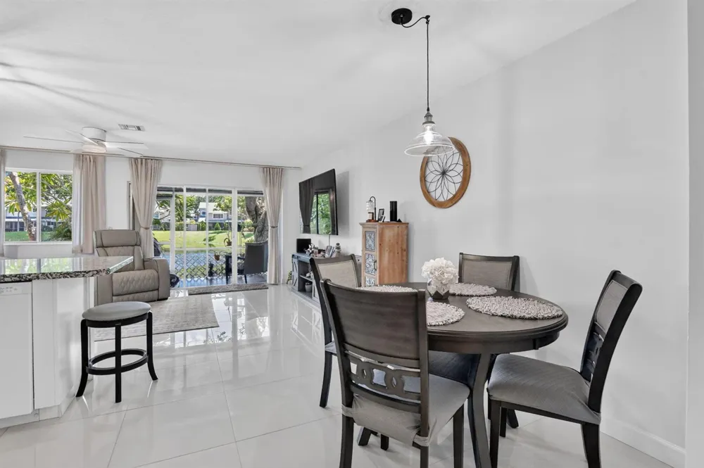 2260 Discovery Circle W Deerfield Beach, FL 33442