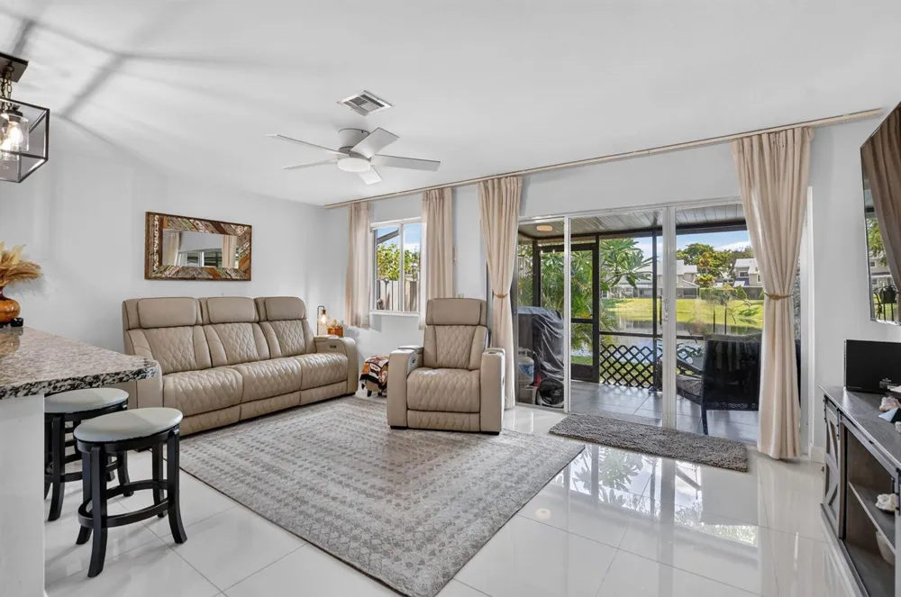 2260 Discovery Circle W Deerfield Beach, FL 33442