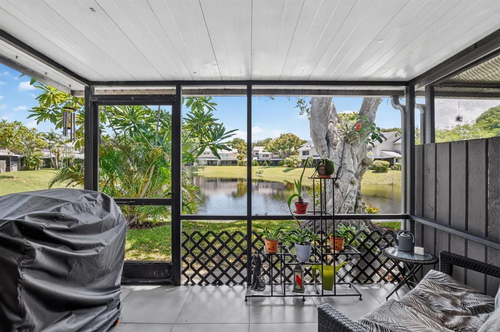 2260 Discovery Circle W Deerfield Beach, FL 33442