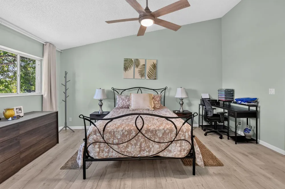 2260 Discovery Circle W Deerfield Beach, FL 33442