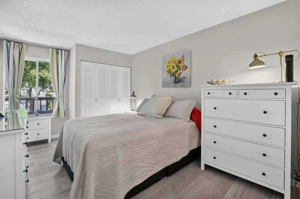 2260 Discovery Circle W Deerfield Beach, FL 33442