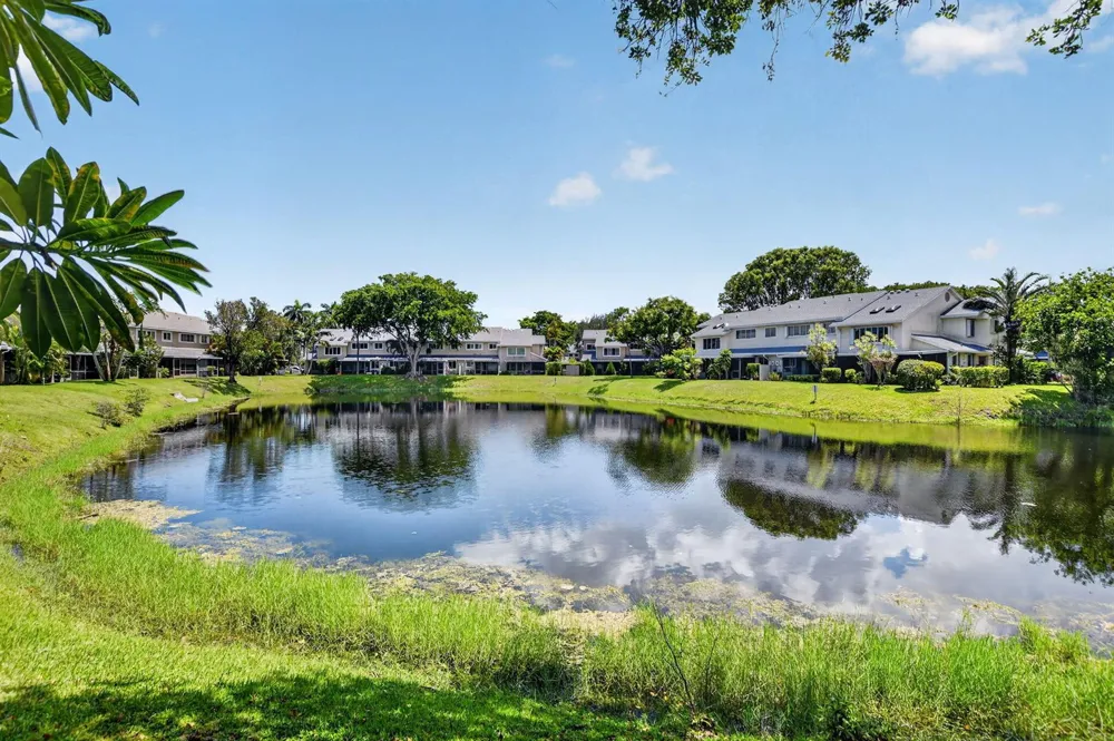 2260 Discovery Circle W Deerfield Beach, FL 33442
