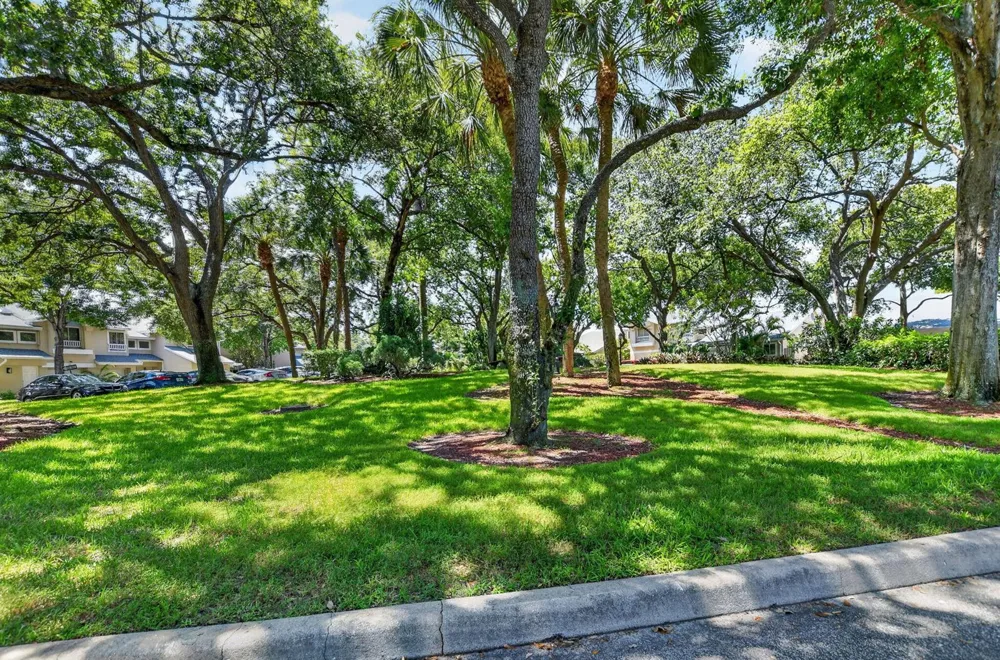 2260 Discovery Circle W Deerfield Beach, FL 33442