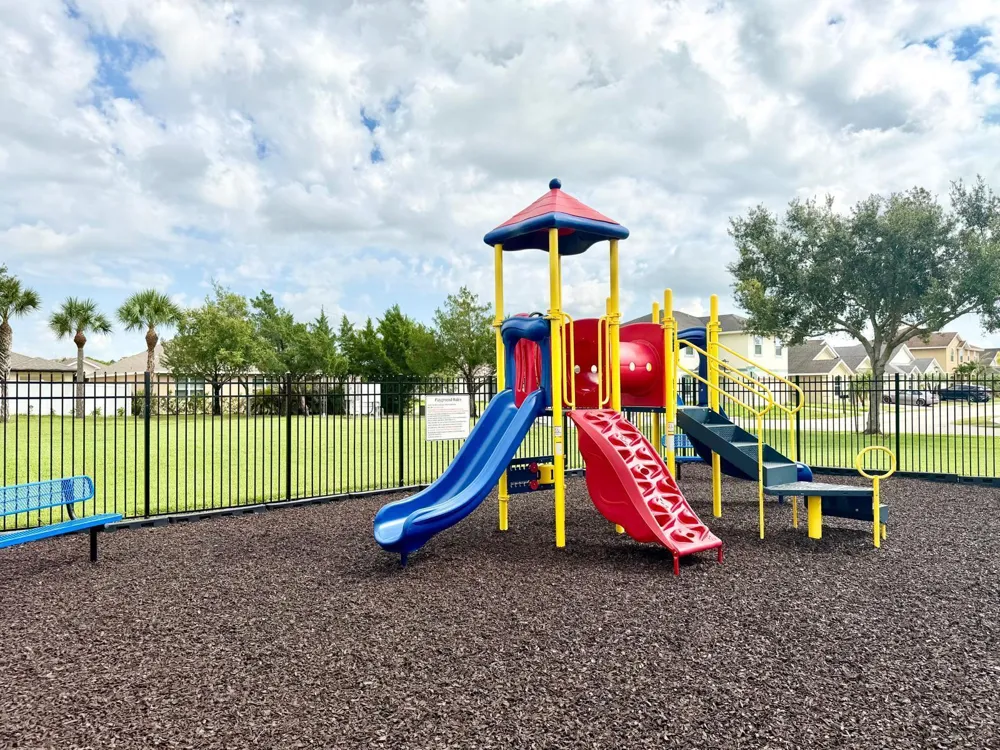 340 PALM BREEZES DRIVE Fort Pierce, FL 34945