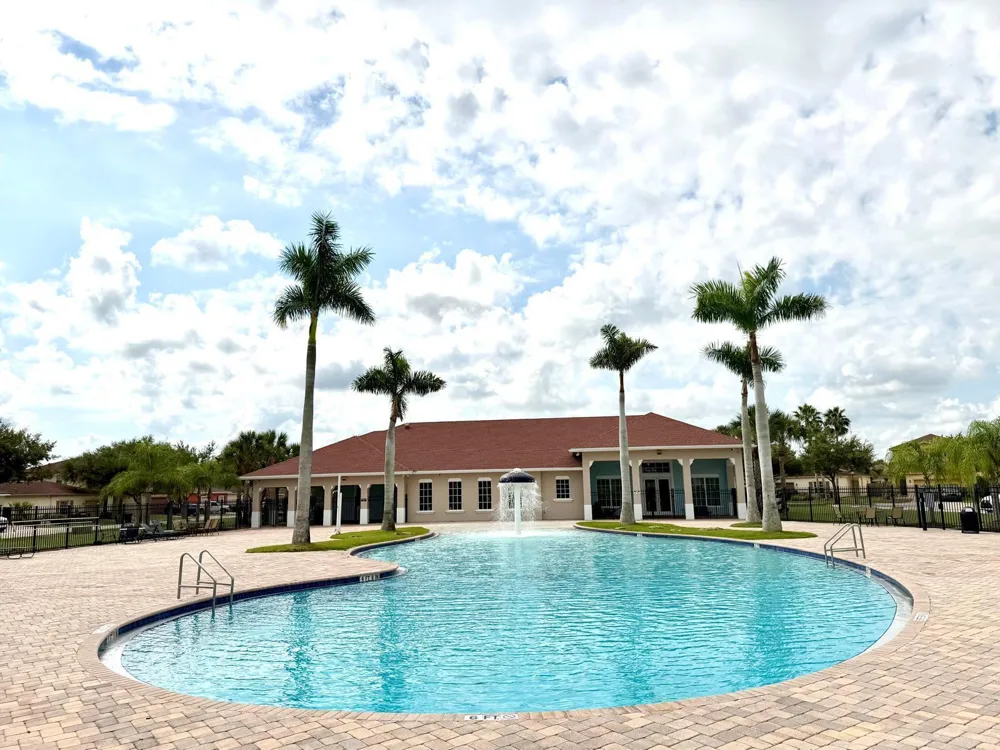 340 PALM BREEZES DRIVE Fort Pierce, FL 34945